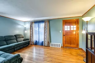 30000 Elgin Rd, Wickliffe, OH 44092 - Photo 11