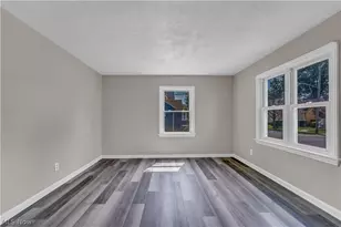 13702 Wainstead Ave, Loveland, OH 44111 - Photo 5