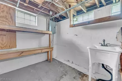 13702 Wainstead Avenue, Loveland, OH 44111 - Photo 21
