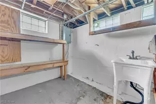 13702 Wainstead Ave, Loveland, OH 44111 - Photo 21