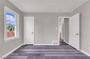 13702 Wainstead Ave, Loveland, OH 44111 - Photo 9