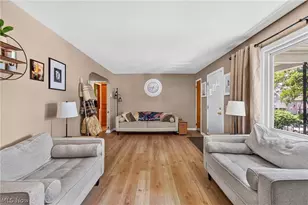 932 Ridge Rd NW, Canton, OH 44703 - Photo 5