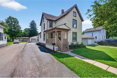267 King Street, Ravenna, OH 44266 - Photo 1