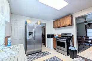 131 Grove Dr, Ashtabula, OH 44004 - Photo 5