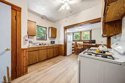 801 E 157 Street, Loveland, OH 44110 - Photo 11