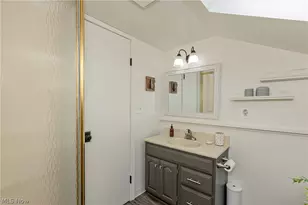 11292 Butternut Rd, Chardon, OH 44024 - Photo 33