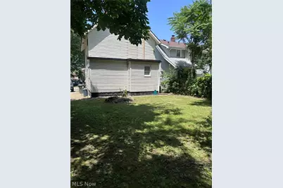418 Stanton Avenue, Akron, OH 44301 - Photo 5