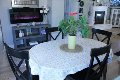 109 N Broadway Street, Lodi, OH 44254 - Photo 5