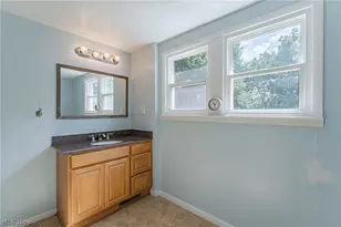 1539 Overlook Dr, Akron, OH 44314 - Photo 15