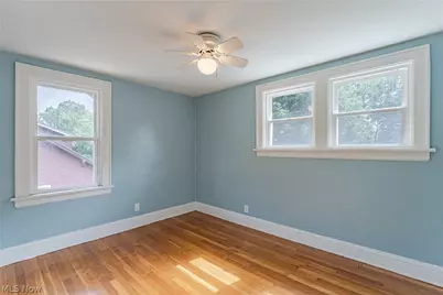 1539 Overlook Drive, Akron, OH 44314 - Photo 19