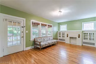 1539 Overlook Dr, Akron, OH 44314 - Photo 3