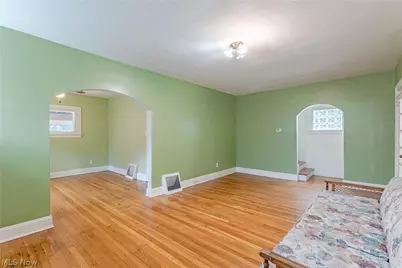 1539 Overlook Drive, Akron, OH 44314 - Photo 5