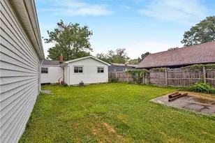 34502 Beachpark Dr, Eastlake, OH 44095 - Photo 19