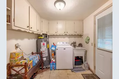 34502 Beach Park Drive, Eastlake, OH 44095 - Photo 5
