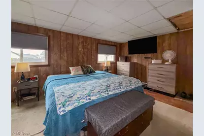 34502 Beach Park Drive, Eastlake, OH 44095 - Photo 11