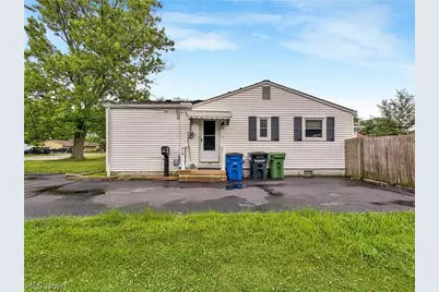 34502 Beach Park Drive, Eastlake, OH 44095 - Photo 3