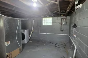 2250 4th St SW, Akron, OH 44314 - Photo 23