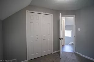 2250 4th St SW, Akron, OH 44314 - Photo 13