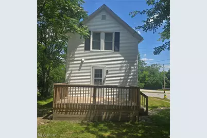 2250 4th Street SW, Akron, OH 44314 - Photo 3