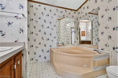 4926 Adams Road, East Palestine, OH 44413 - Photo 7