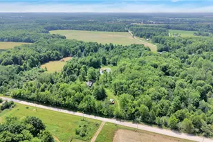 1612 Brockway Rd, Rome, OH 44085 - Photo 11