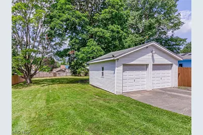 1458 Breiding Road, Akron, OH 44310 - Photo 15