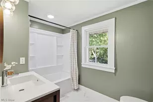 2564 Woodmere Ave, Akron, OH 44312 - Photo 21