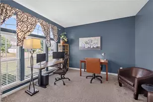 7941 Megan Meadow Dr, Hudson, OH 44236 - Photo 7