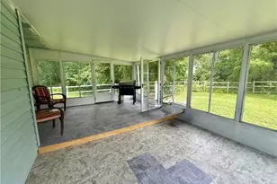 831 N Crestline St, Crestline, OH 44827 - Photo 17
