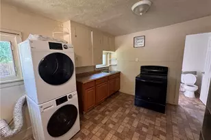 16404 Tarkington Ave, Loveland, OH 44128 - Photo 7