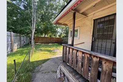 16404 Tarkington Avenue, Loveland, OH 44128 - Photo 15
