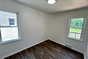 11922 Lena Ave, Loveland, OH 44135 - Photo 15