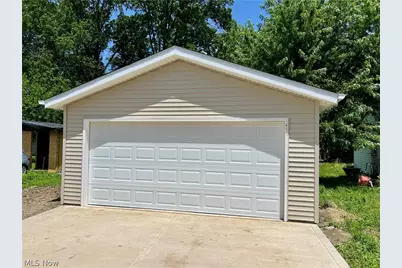 11922 Lena Avenue, Loveland, OH 44135 - Photo 23
