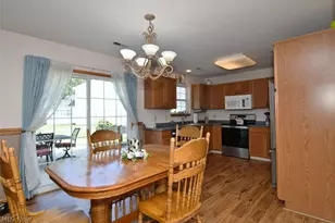 702 Jonquil Ln, Madison, OH 44057 - Photo 13