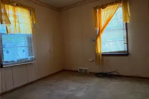 2544 Gilbert Ave NE, Canton, OH 44705 - Photo 15
