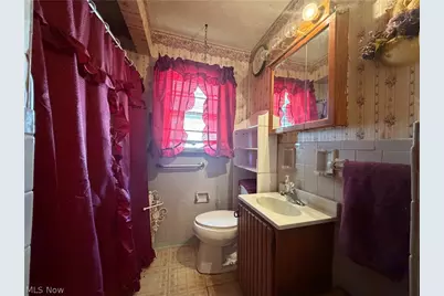 2544 Gilbert Avenue NE, Canton, OH 44705 - Photo 19