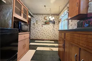 2544 Gilbert Ave NE, Canton, OH 44705 - Photo 7