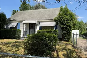 2544 Gilbert Ave NE, Canton, OH 44705 - Photo 1
