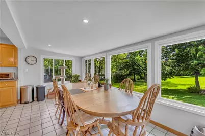 7170 Kingsview Road, Sagamore Hills, OH 44067 - Photo 23