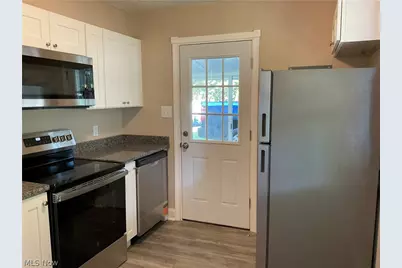 5955 Chapel Road, Madison, OH 44057 - Photo 5