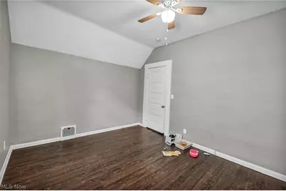228 Gates, Elyria, OH 44035 - Photo 21