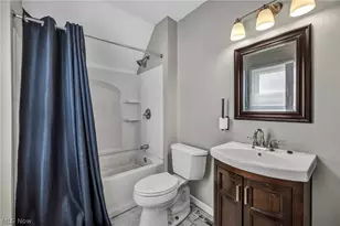 228 Gates, Elyria, OH 44035 - Photo 23