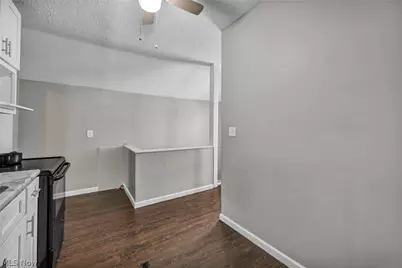 228 Gates, Elyria, OH 44035 - Photo 25