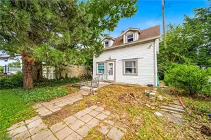 2137 Brown Rd, Oakwood, OH 44107 - Photo 1