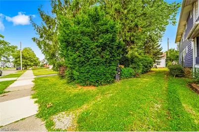2137 Brown Road, Oakwood, OH 44107 - Photo 3