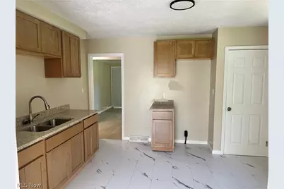 4425 E 142nd Street, Loveland, OH 44128 - Photo 5