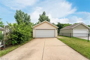 2477 W 5th St, Loveland, OH 44113 - Photo 39