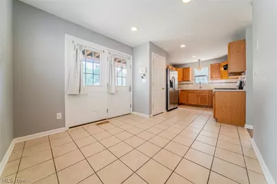 2477 W 5th Street, Loveland, OH 44113 - Photo 15