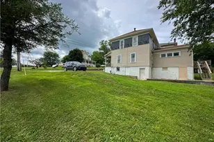 545 E Market St, Cadiz, OH 43907 - Photo 3
