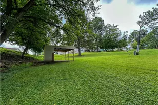 545 E Market St, Cadiz, OH 43907 - Photo 5